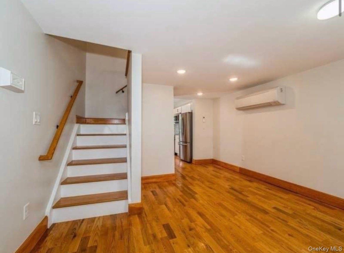 98 Albany Street, Poughkeepsie, NY 12601