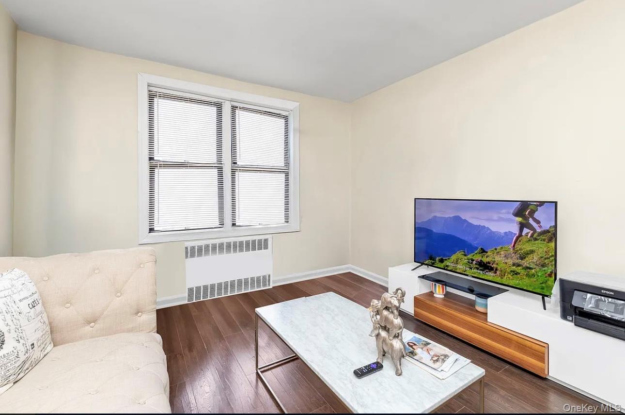 150-10 71st Avenue # 5H, Kew Garden Hills, NY 11367