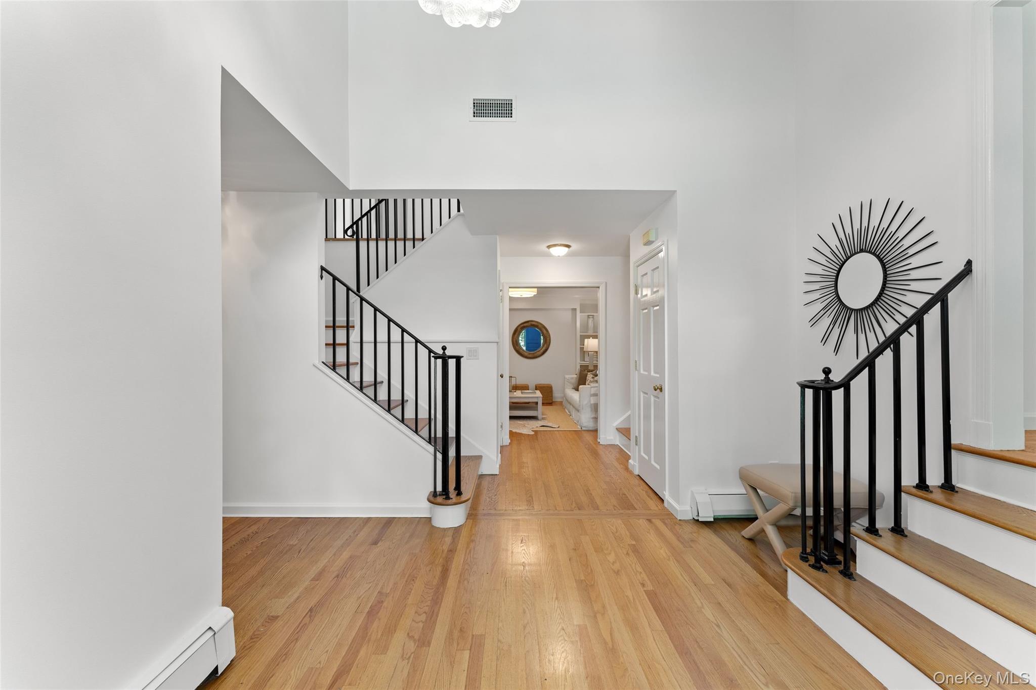 2 Locust Lane, Bronxville, NY 10708