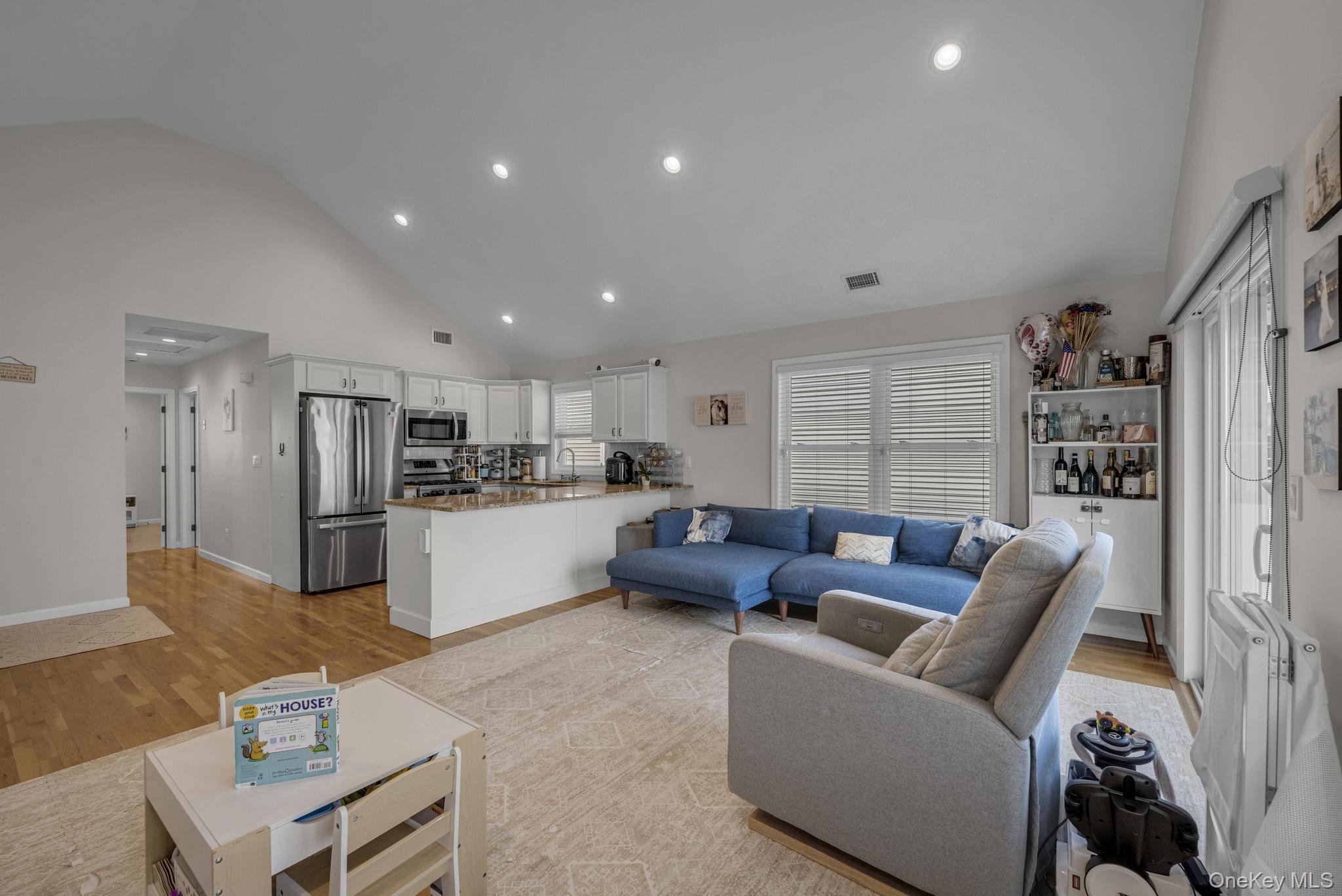 77 New Hampshire Street, Long Beach, NY 11561