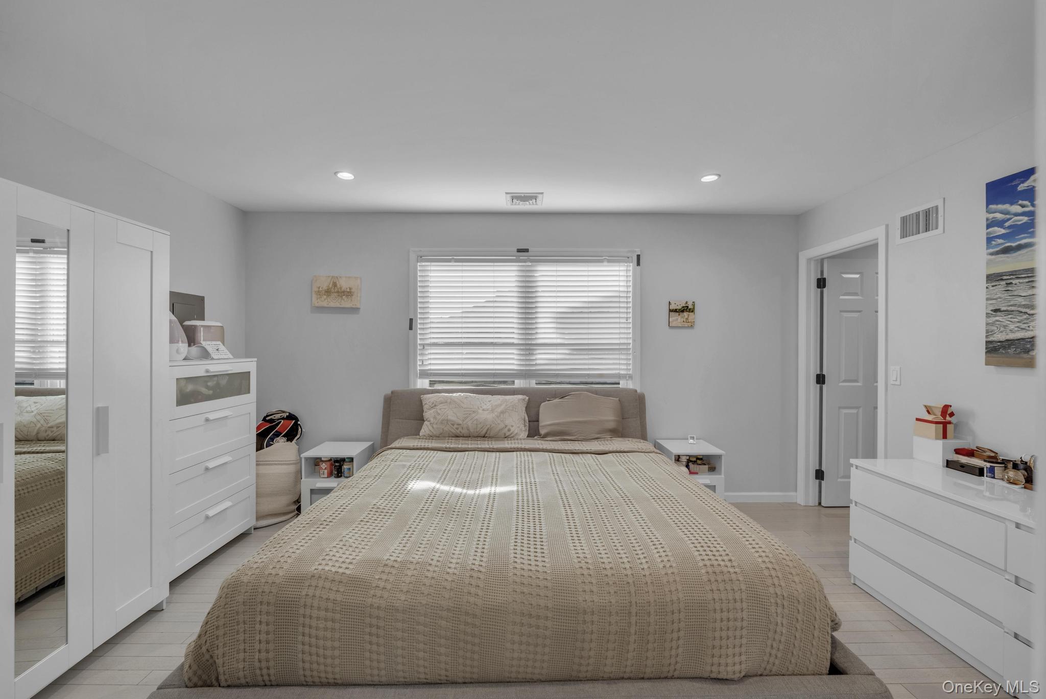 77 New Hampshire Street, Long Beach, NY 11561