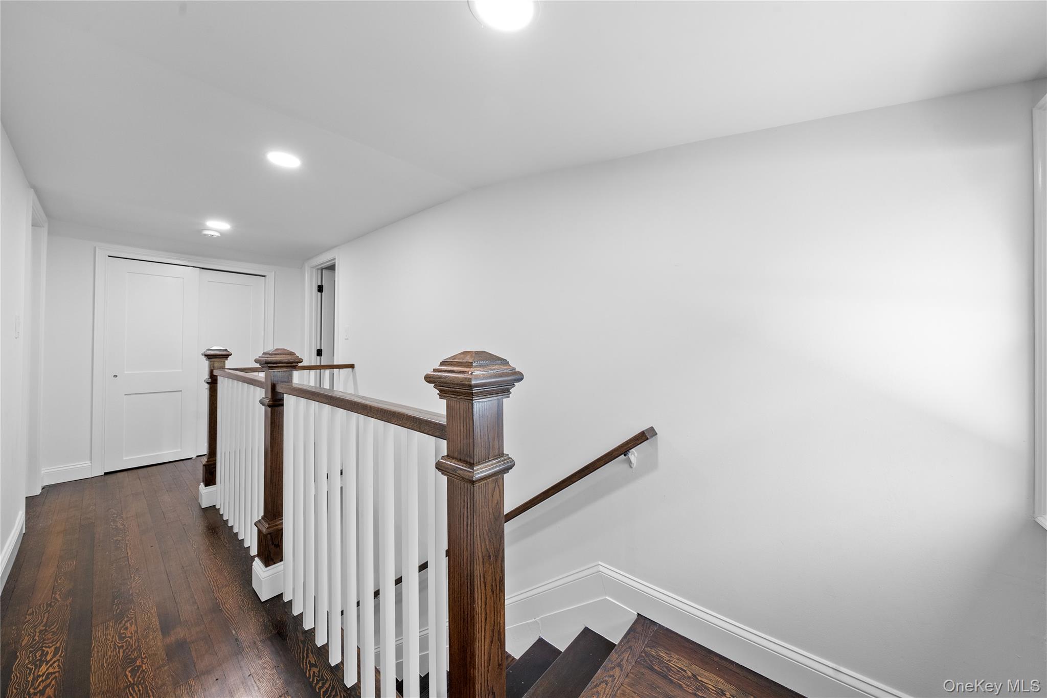 39 Paulanna Avenue, Bayport, NY 11705