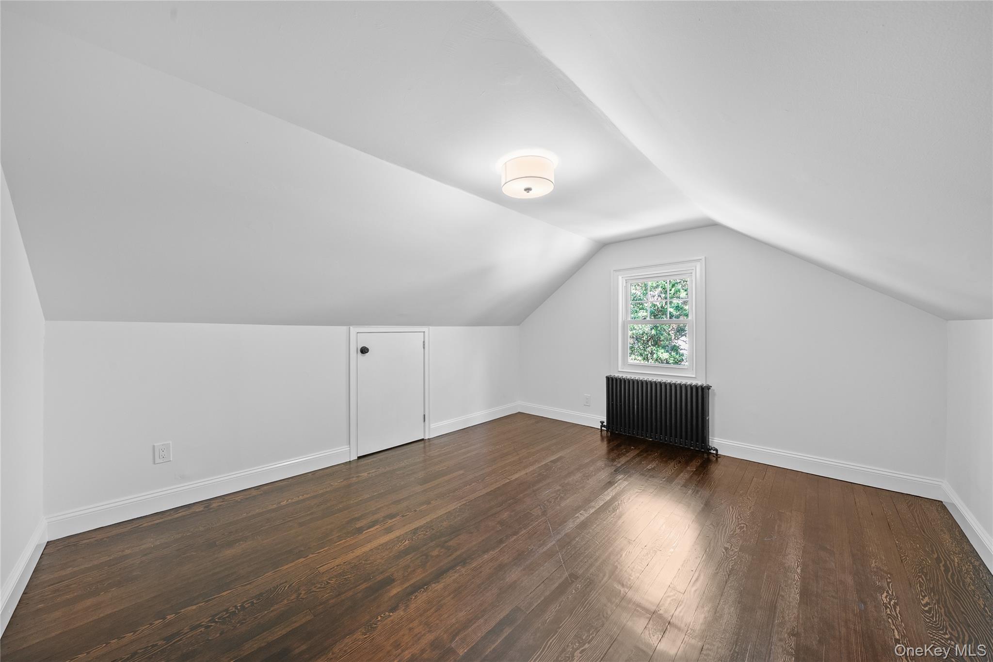 39 Paulanna Avenue, Bayport, NY 11705