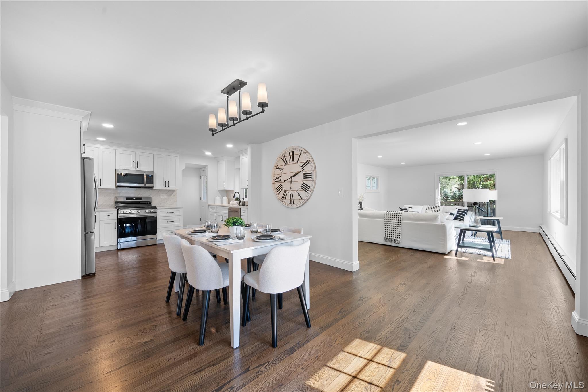 39 Paulanna Avenue, Bayport, NY 11705