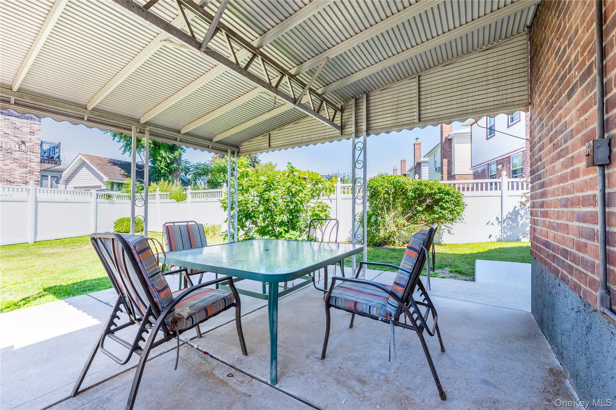 150-29 16th Road, Whitestone, NY 11357