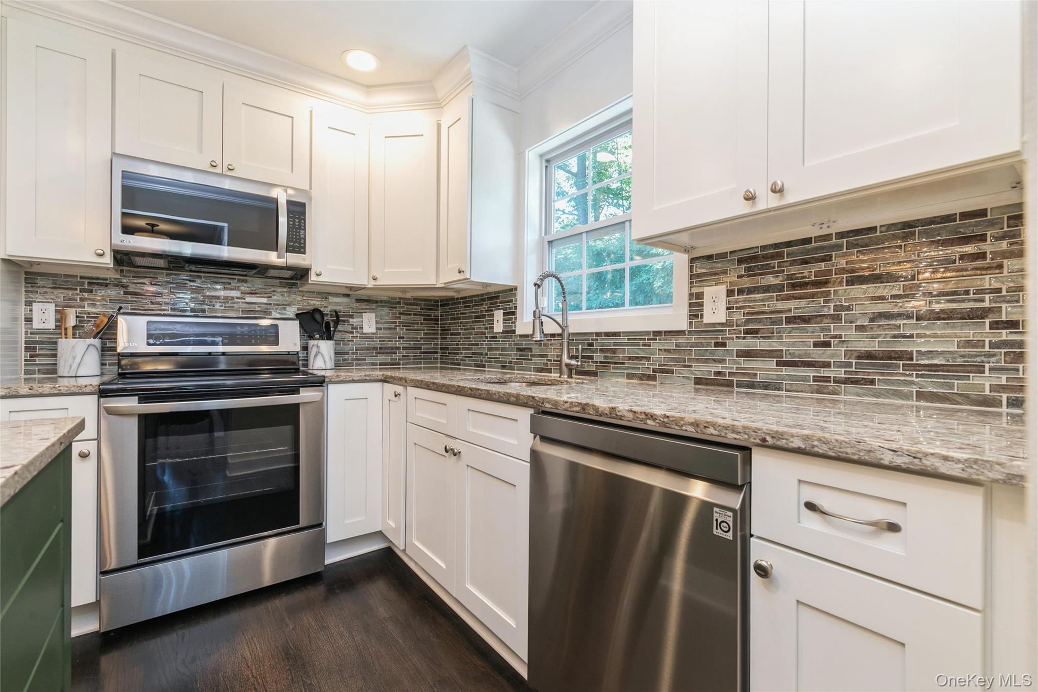 68 Forest Road, Kings Park, NY 11754