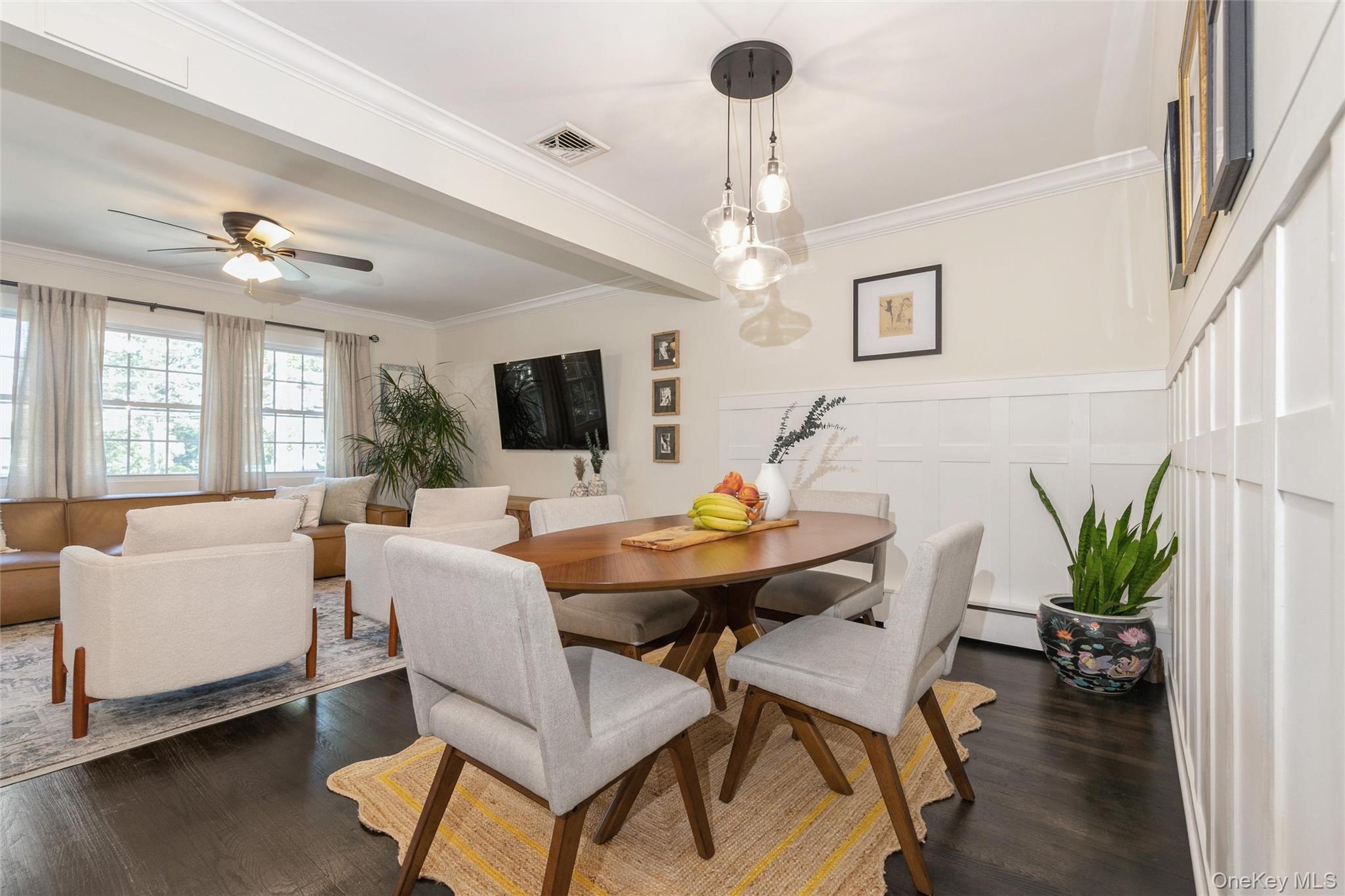 68 Forest Road, Kings Park, NY 11754