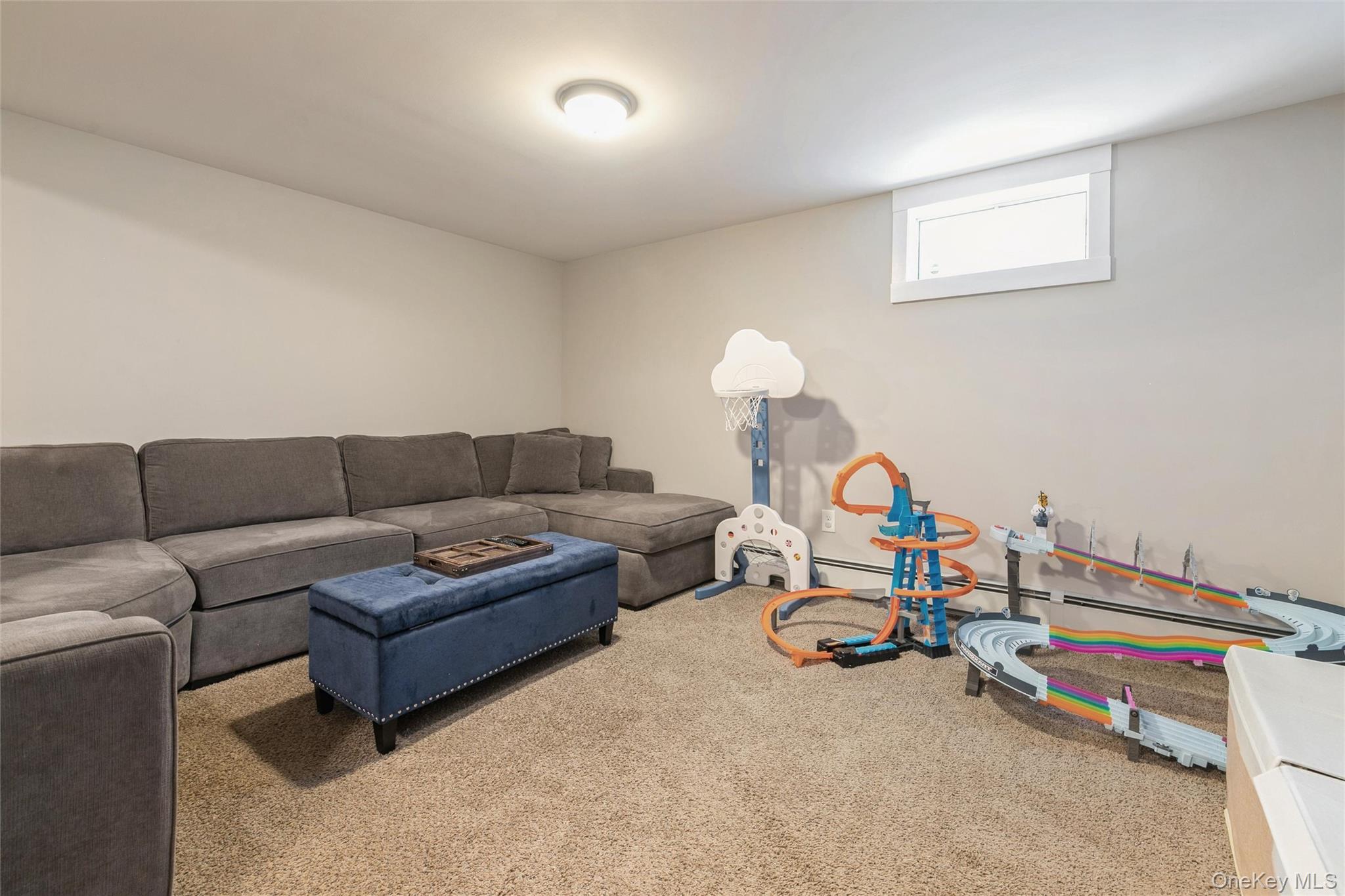 68 Forest Road, Kings Park, NY 11754