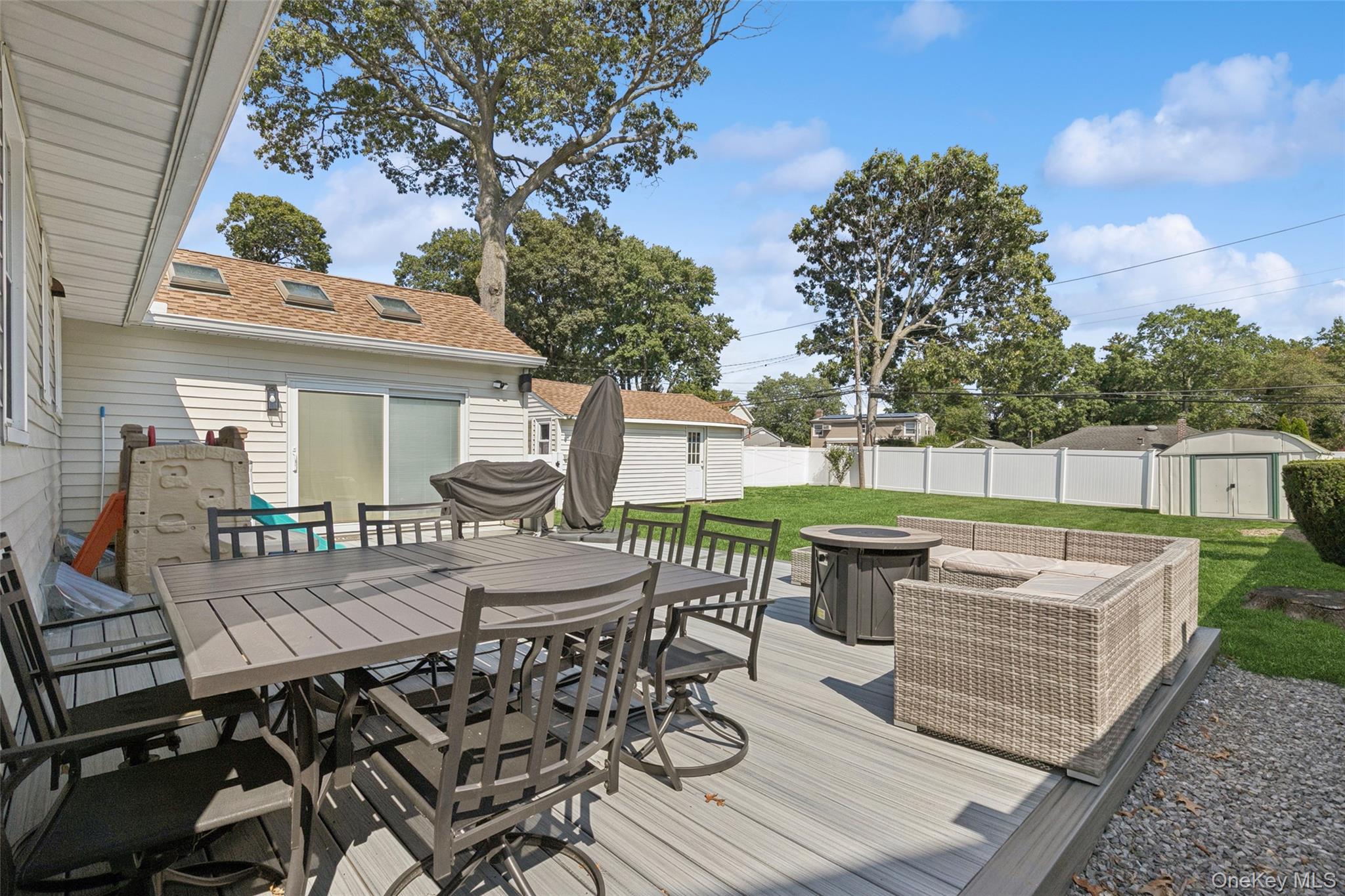 875 Woodside Drive, Wantagh, NY 11793