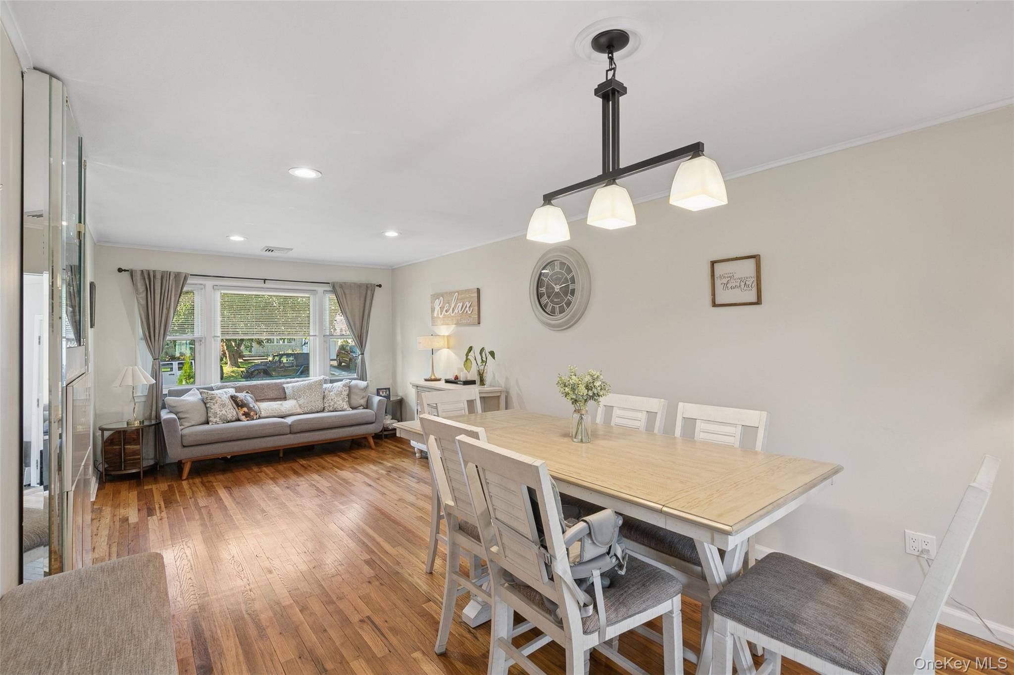 875 Woodside Drive, Wantagh, NY 11793