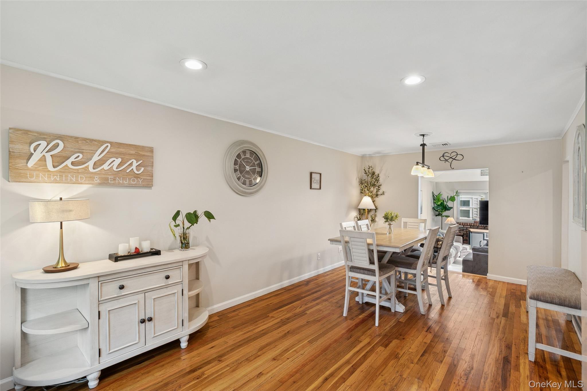 875 Woodside Drive, Wantagh, NY 11793