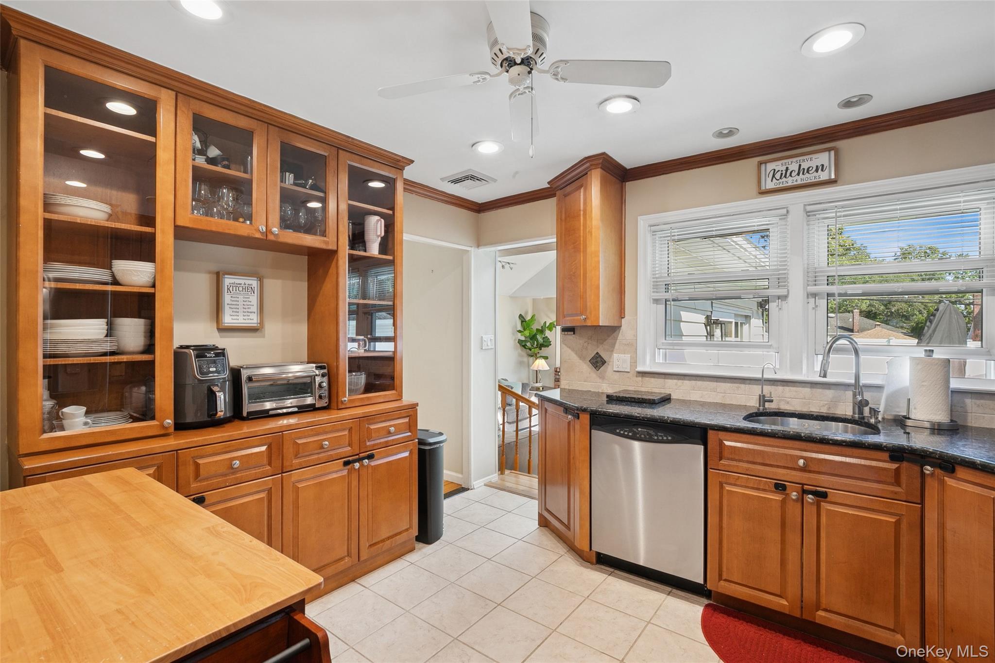 875 Woodside Drive, Wantagh, NY 11793