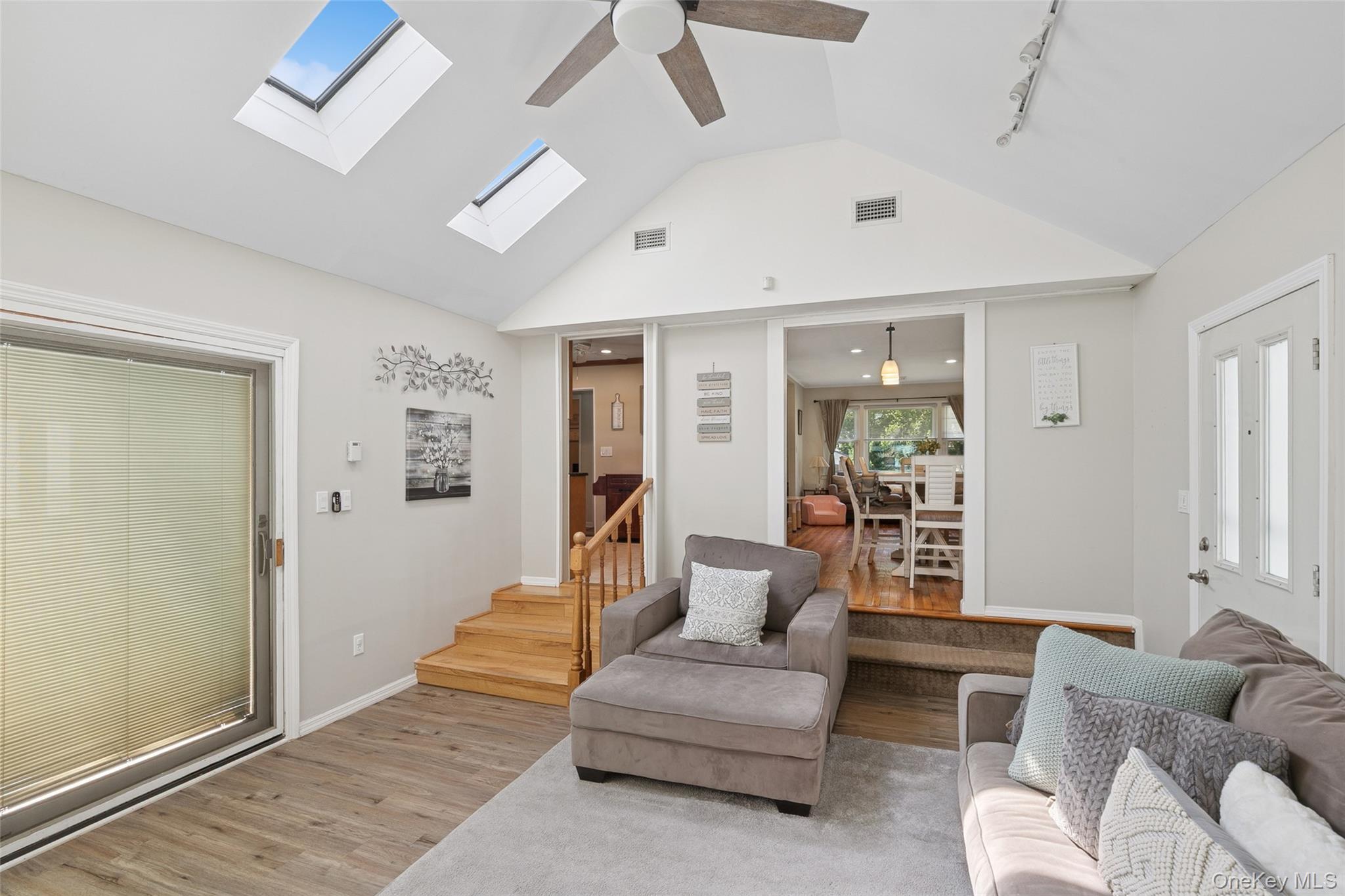 875 Woodside Drive, Wantagh, NY 11793