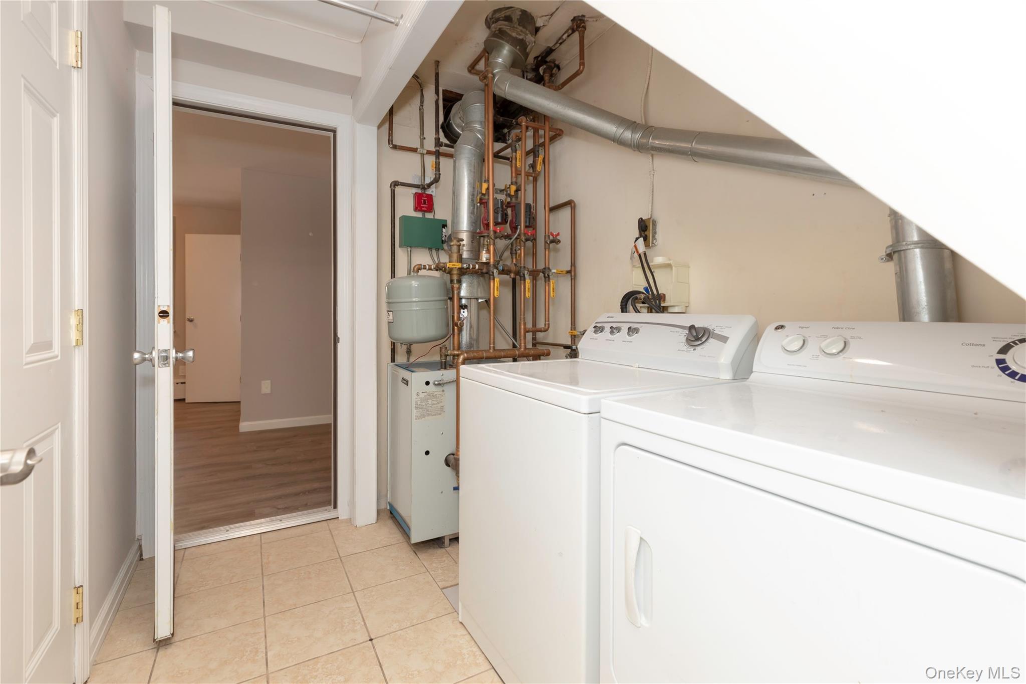 223 Ditmars Street, Bronx, NY 10464