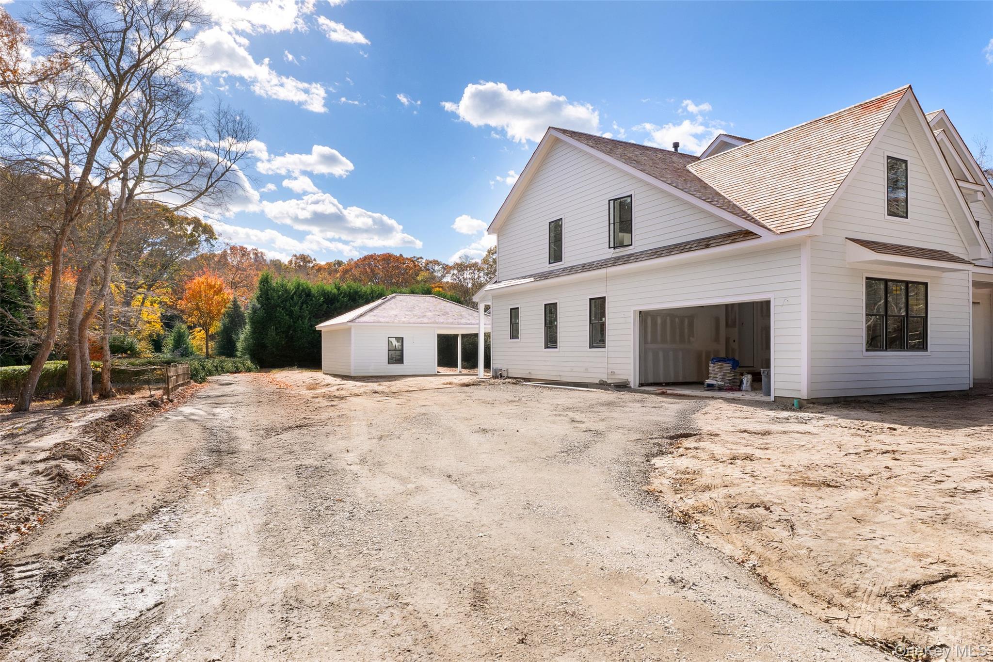 48 Whites Lane, Southampton, NY 11968