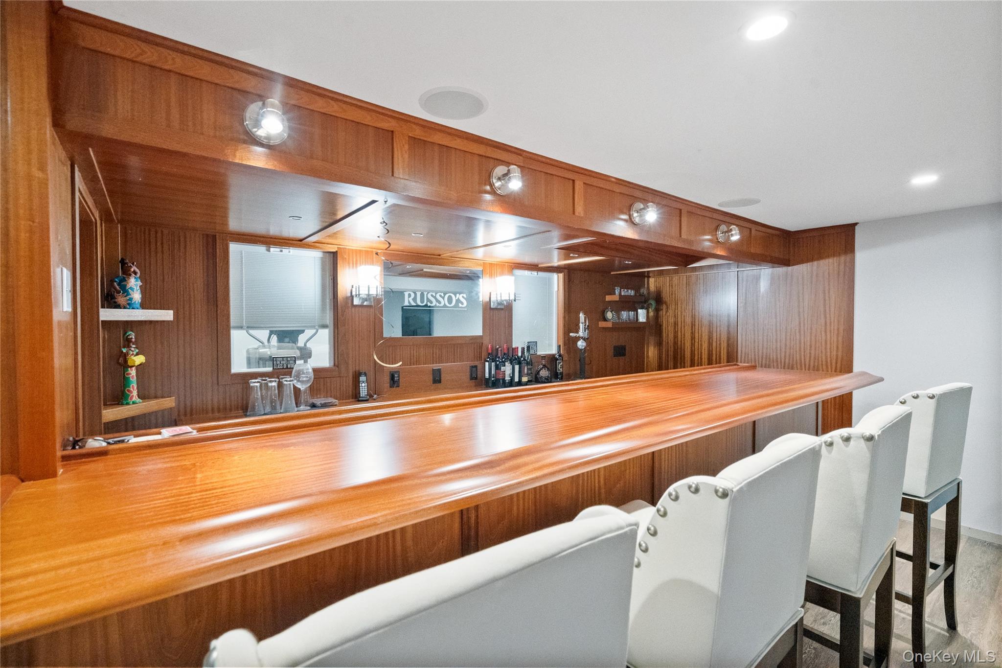 9 Peacock Path, East Quogue, NY 11942