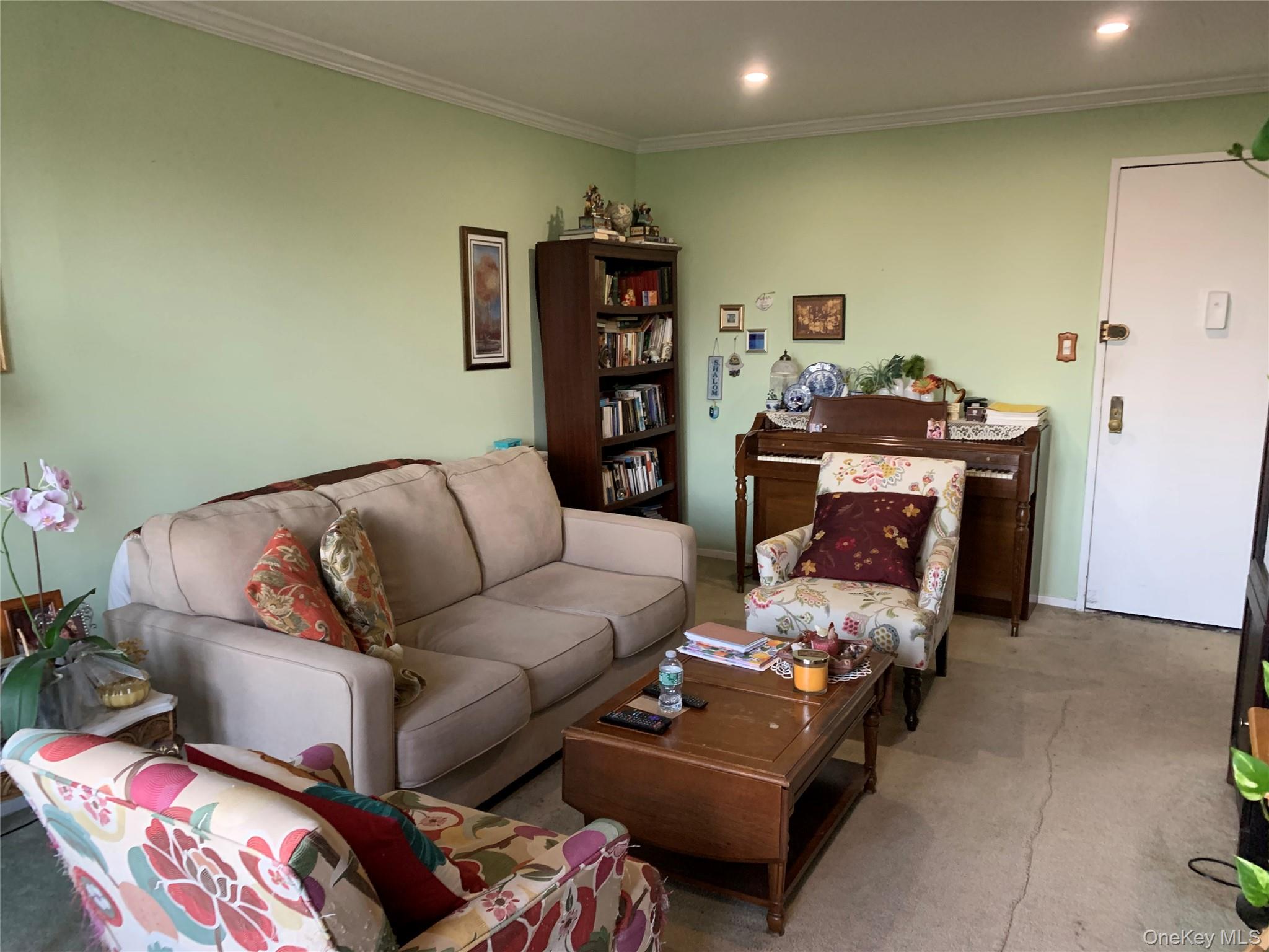 377 N Broadway # 717, Yonkers, NY 10701