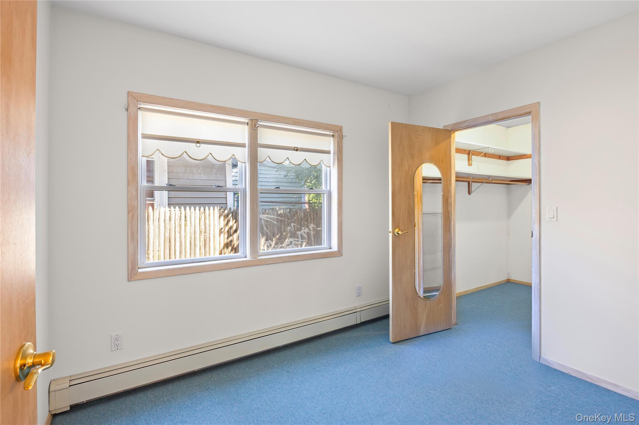 84 Broadway, Ronkonkoma, NY 11779