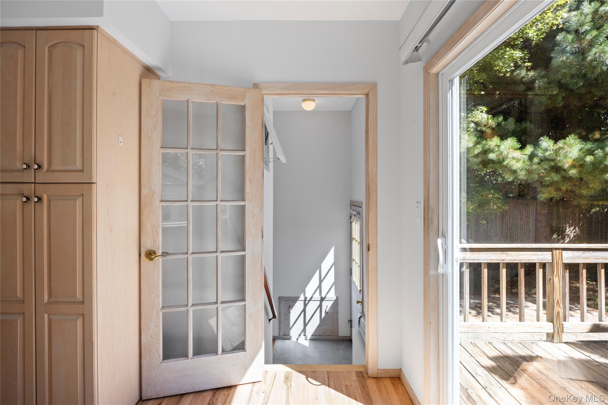 84 Broadway, Ronkonkoma, NY 11779