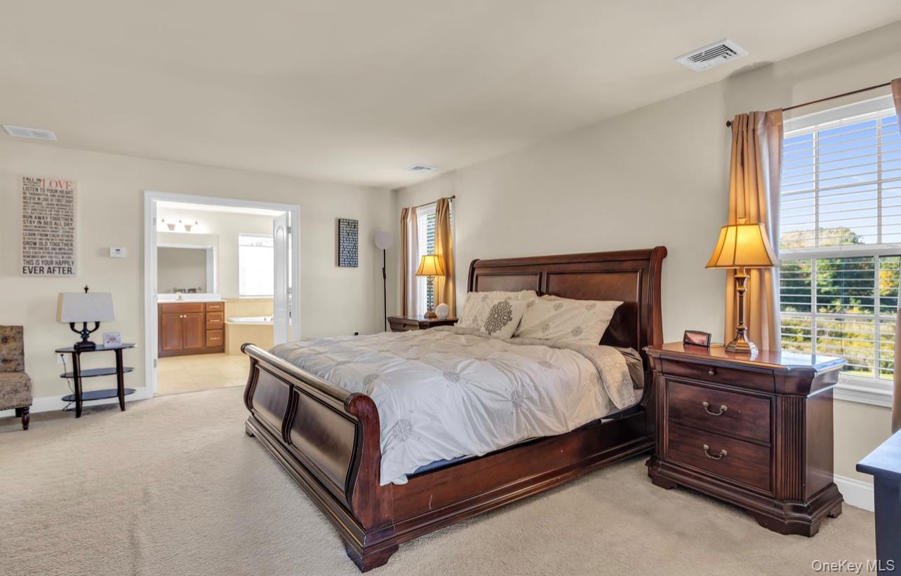 59 Luthien Forest Road, Rock Tavern, NY 12553