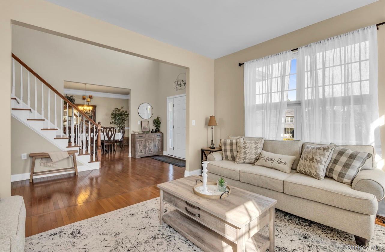 59 Luthien Forest Road, Rock Tavern, NY 12553