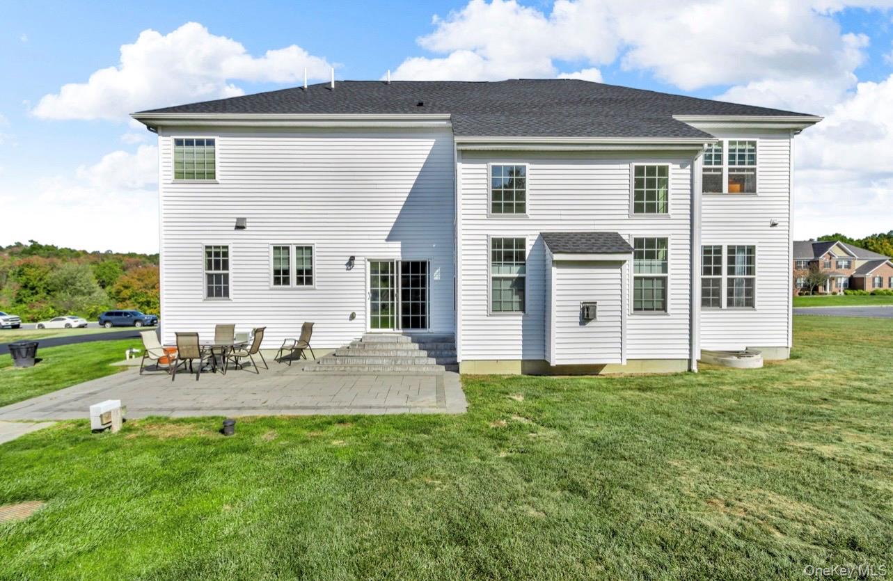 59 Luthien Forest Road, Rock Tavern, NY 12553