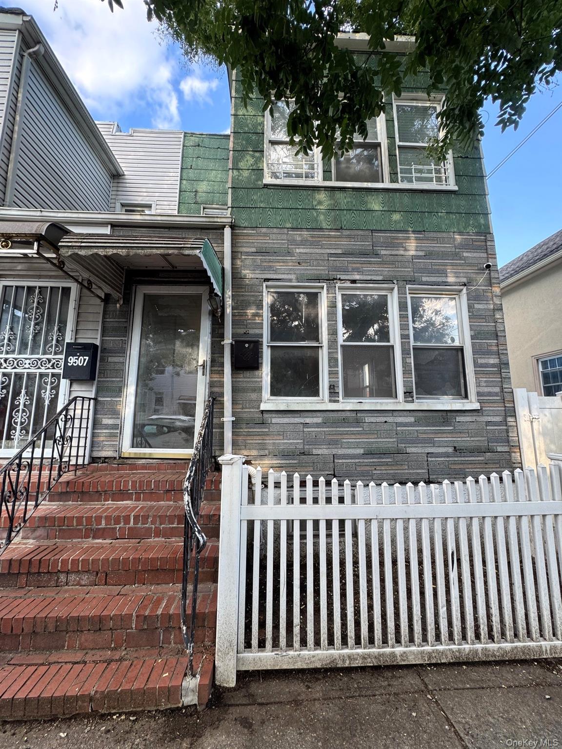 95-09 88th Street, Ozone Park, NY 11416