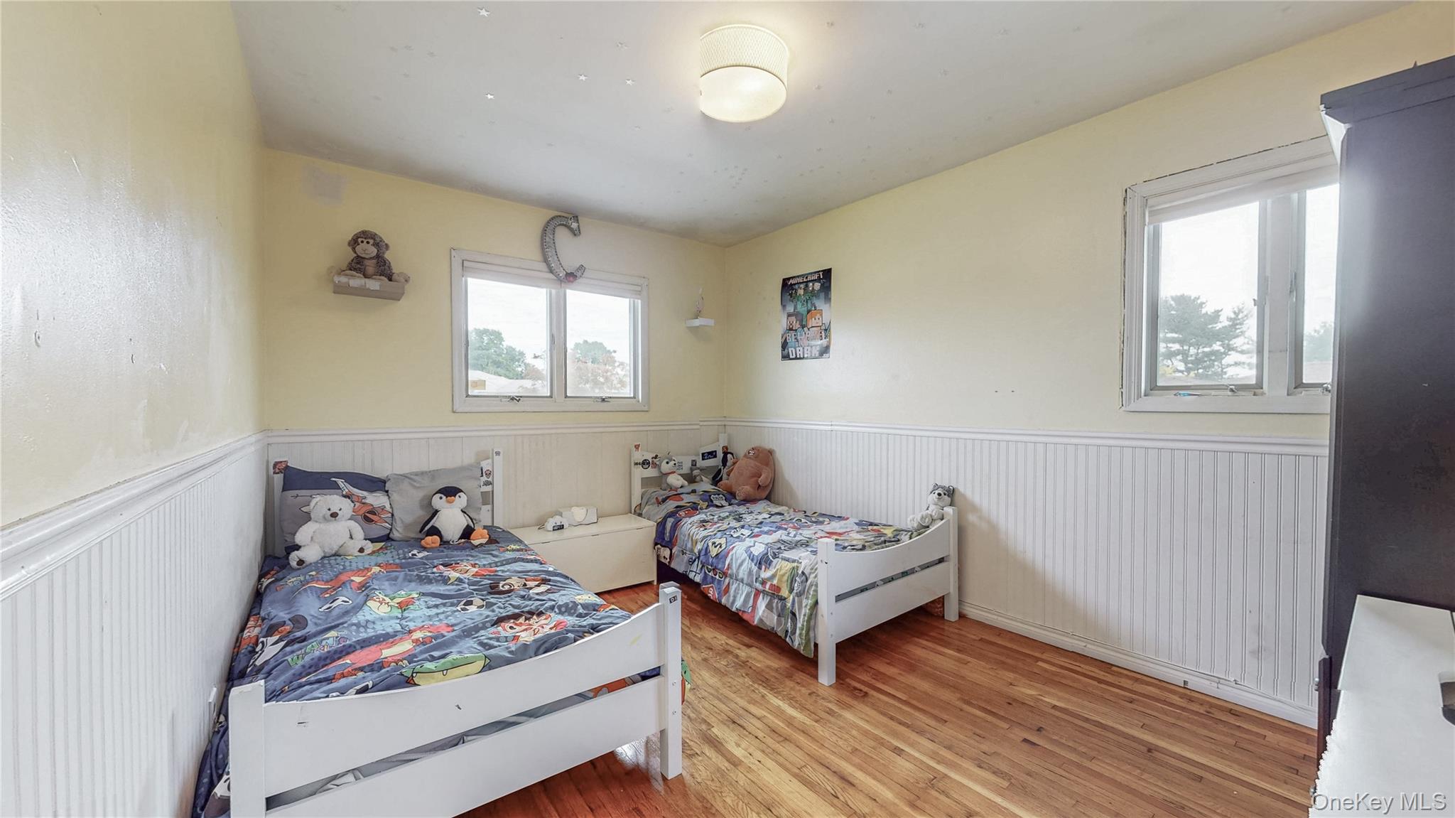 62 Summit Street, Hicksville, NY 11801