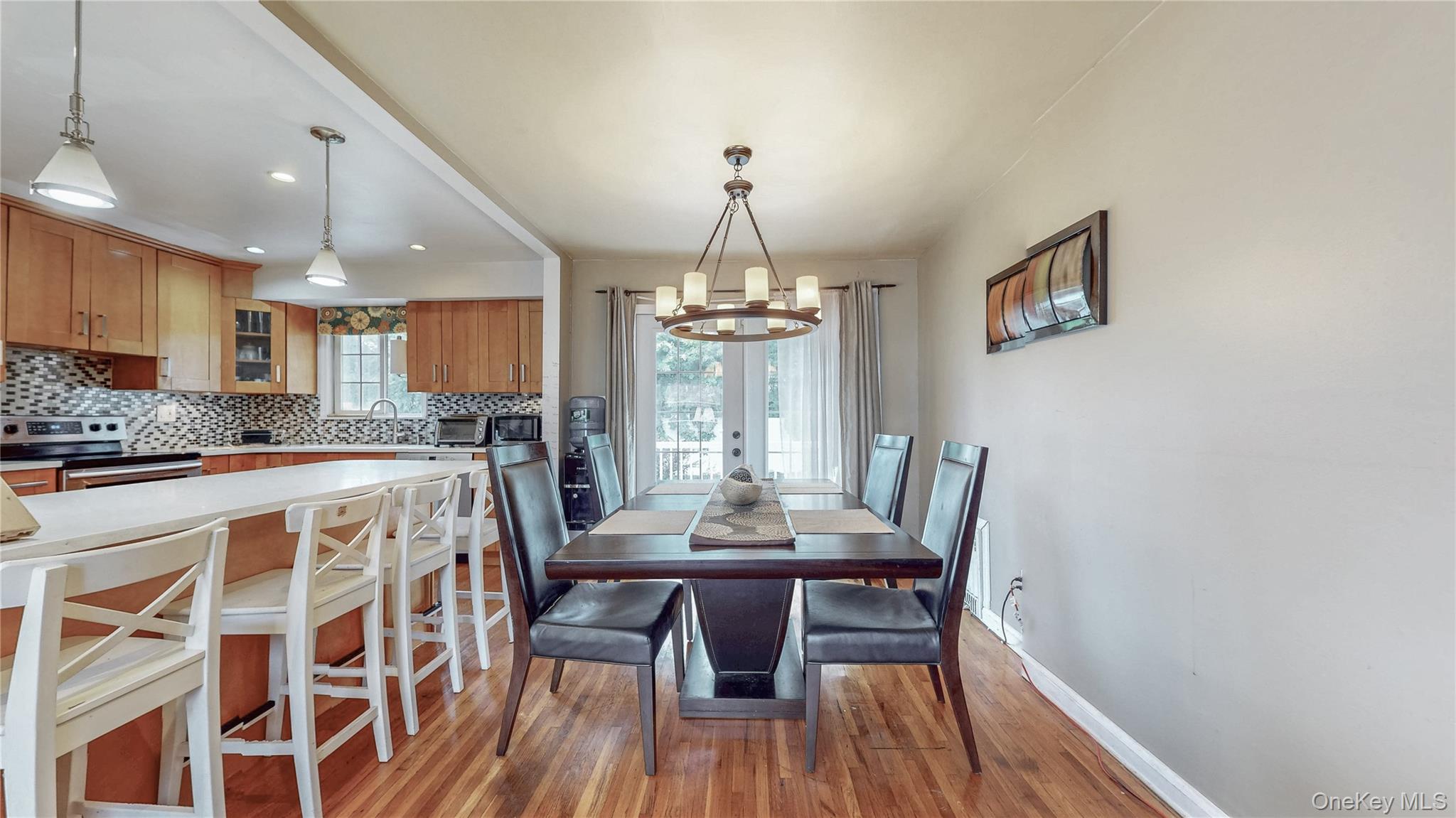 62 Summit Street, Hicksville, NY 11801