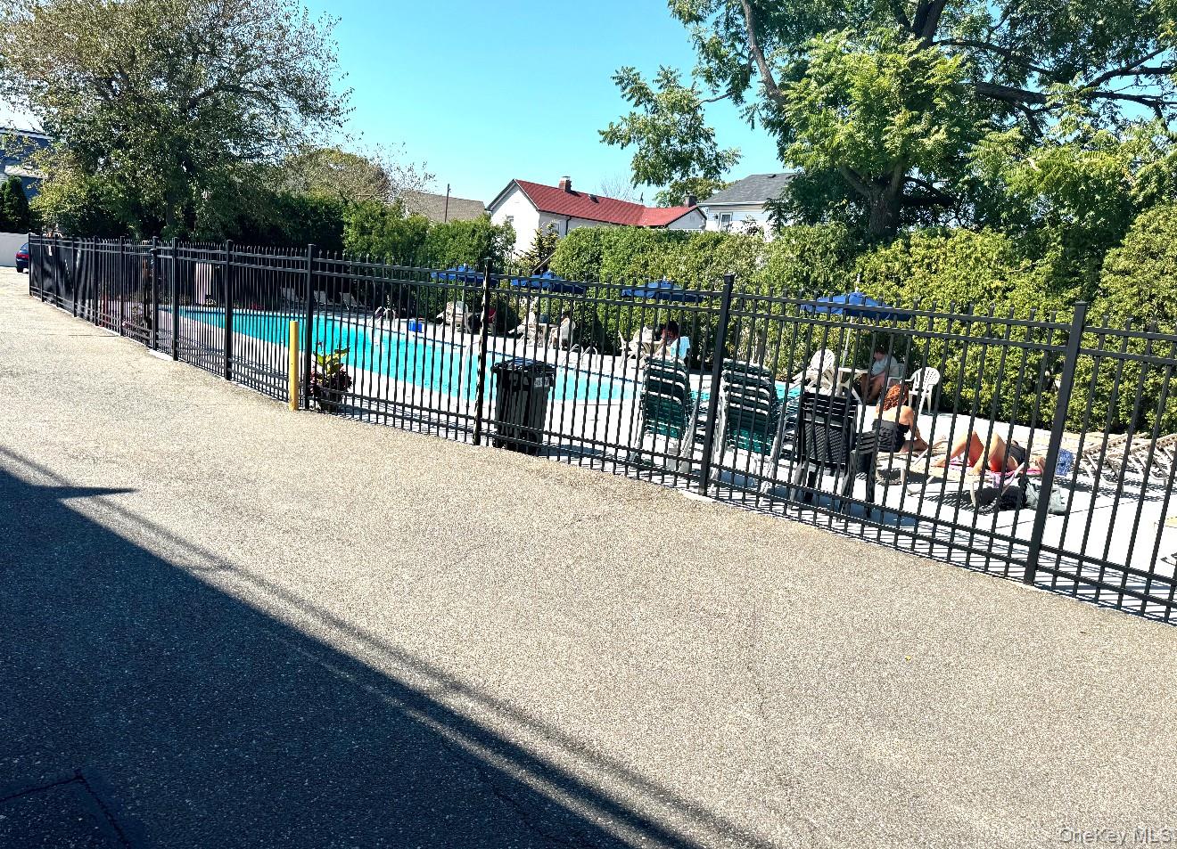 40 Daley Place # 124, Lynbrook, NY 11563