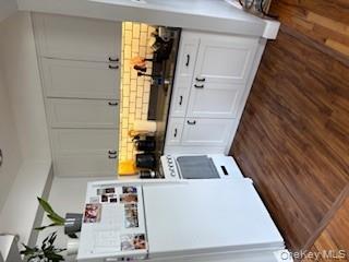 22167 Braddock Avenue, Queens Village, NY 11427