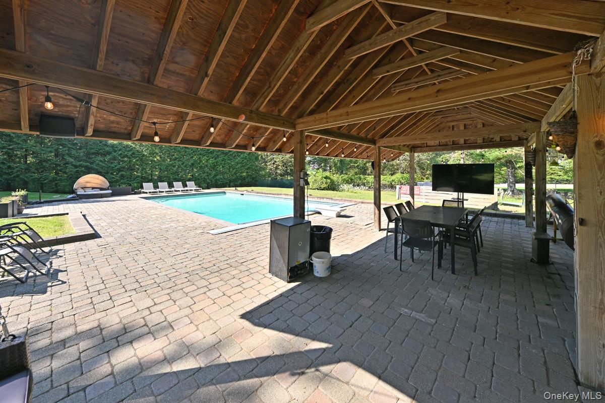 11 Deerwood Road, Spring Valley, NY 10977