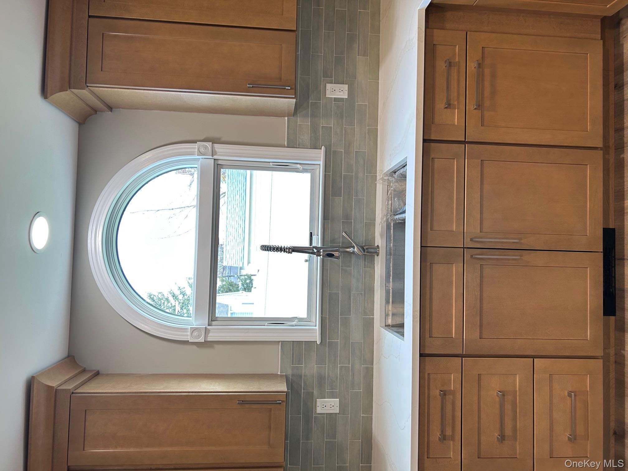 27 Taca Boulevard, Deer Park, NY 11729