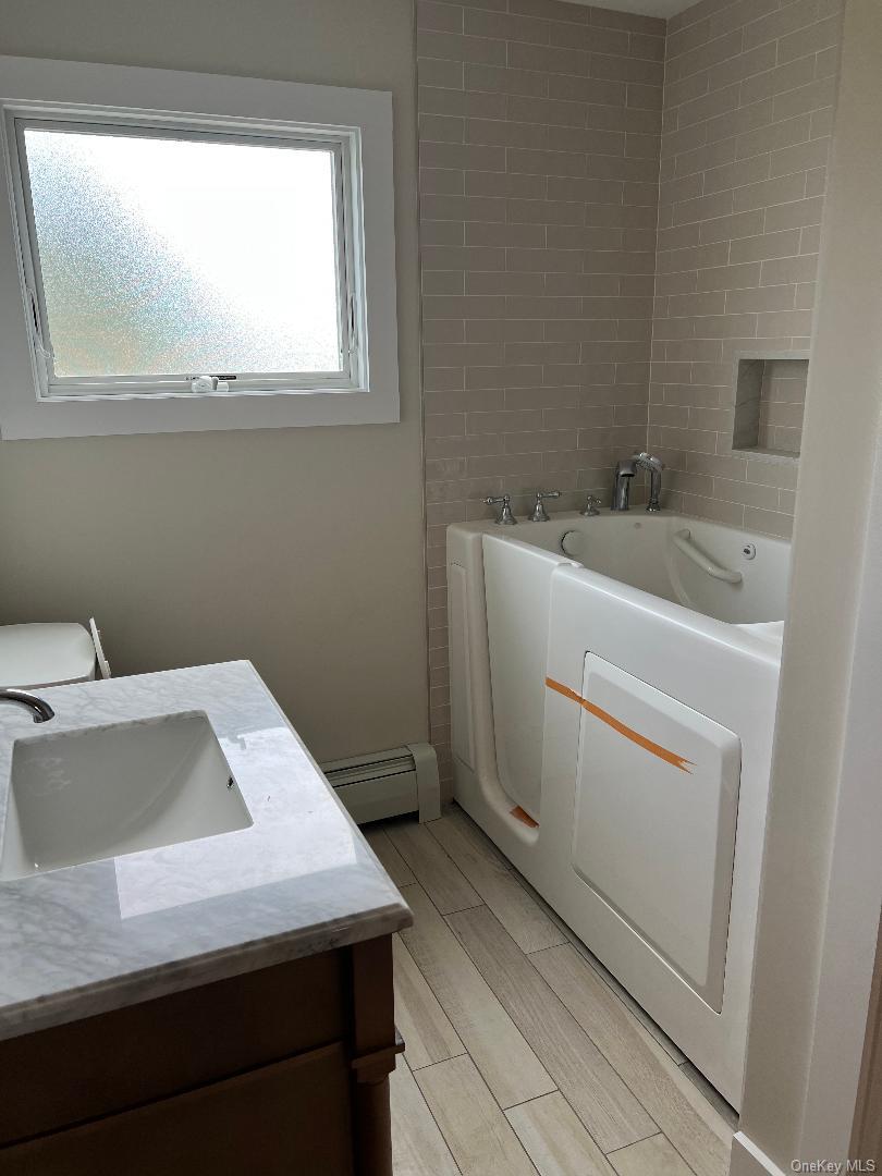 27 Taca Boulevard, Deer Park, NY 11729