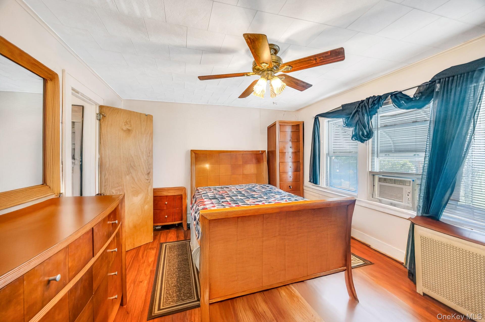 11984 178th Place, Jamaica, NY 11434