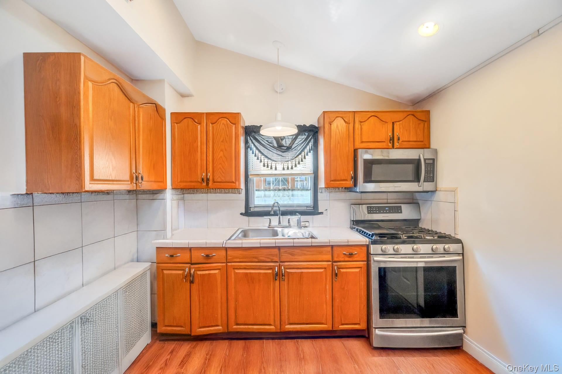 11984 178th Place, Jamaica, NY 11434