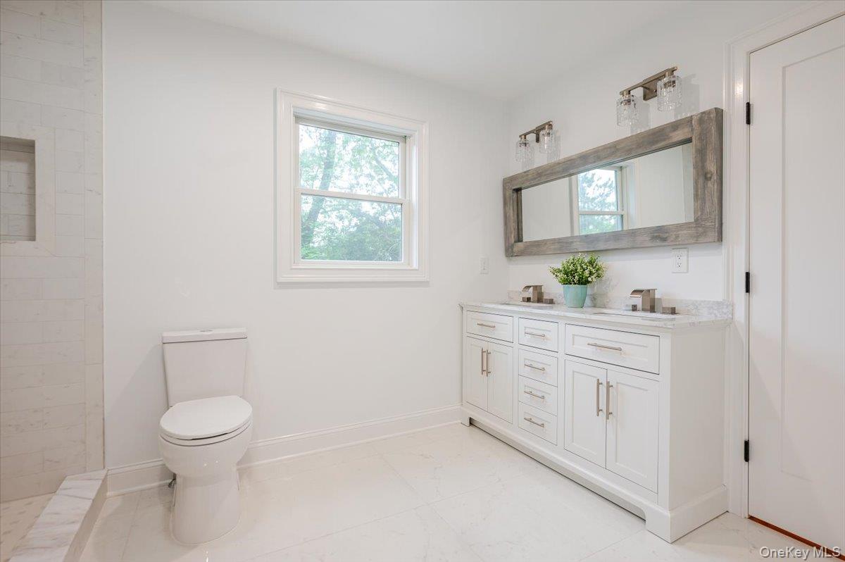 35 Summit Drive, Mahopac, NY 10541