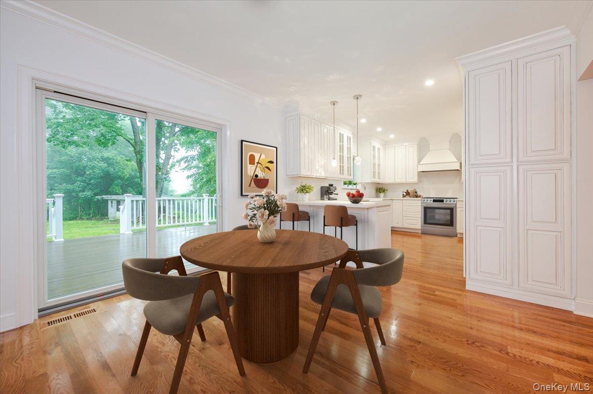 35 Summit Drive, Mahopac, NY 10541