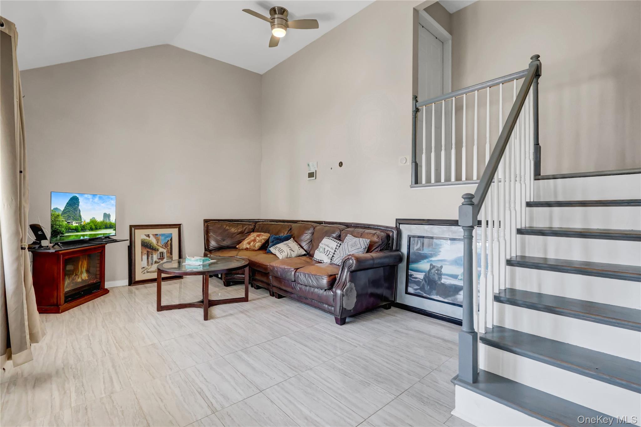 1394 E 3rd Avenue, Bay Shore, NY 11706