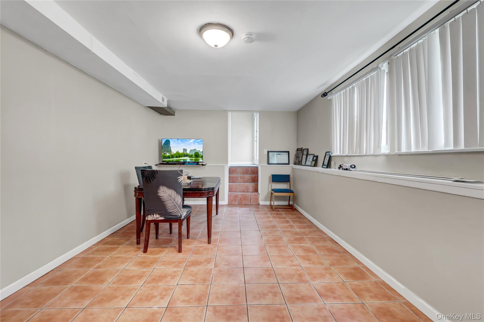 1394 E 3rd Avenue, Bay Shore, NY 11706