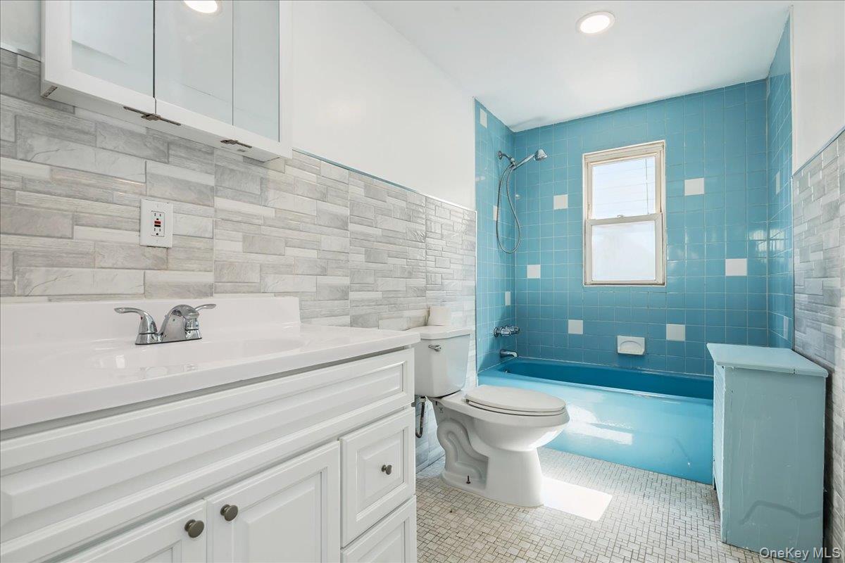 104-39 199th Street, Saint Albans, NY 11412