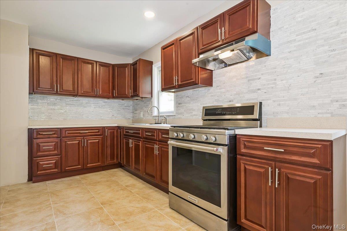 104-39 199th Street, Saint Albans, NY 11412