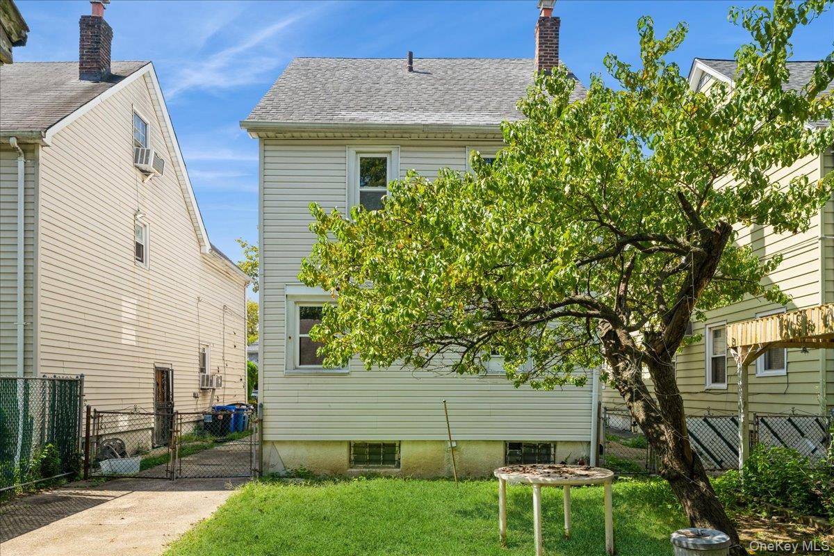 104-39 199th Street, Saint Albans, NY 11412