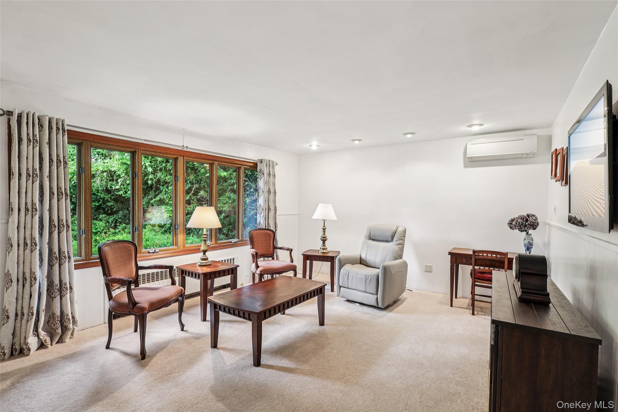 4 Club Court, Huntington, NY 11743