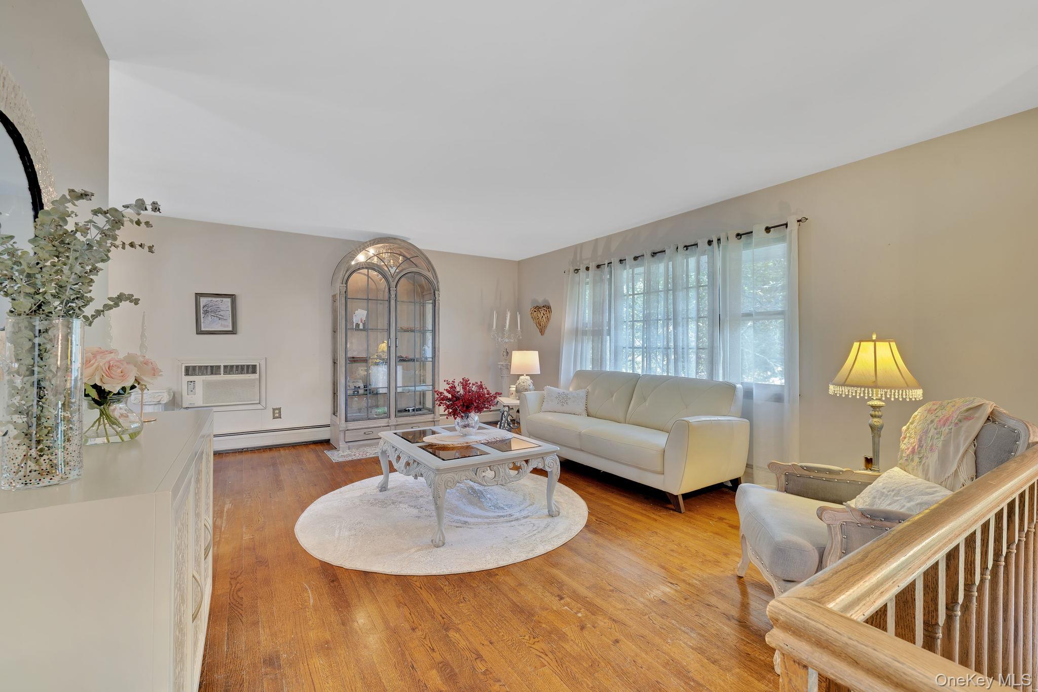 5 Mohican Court, Salisbury Mills, NY 12577