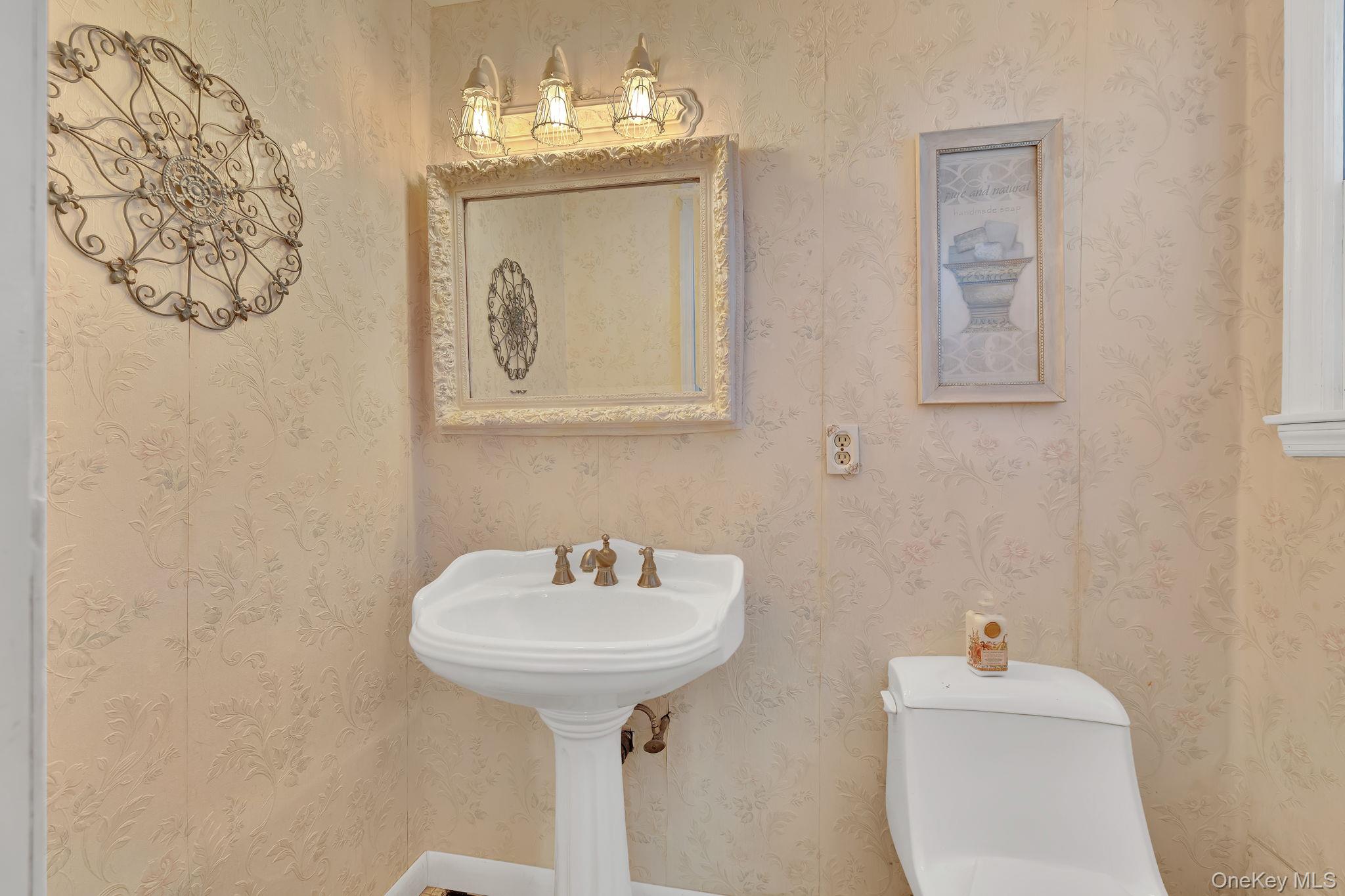 5 Mohican Court, Salisbury Mills, NY 12577