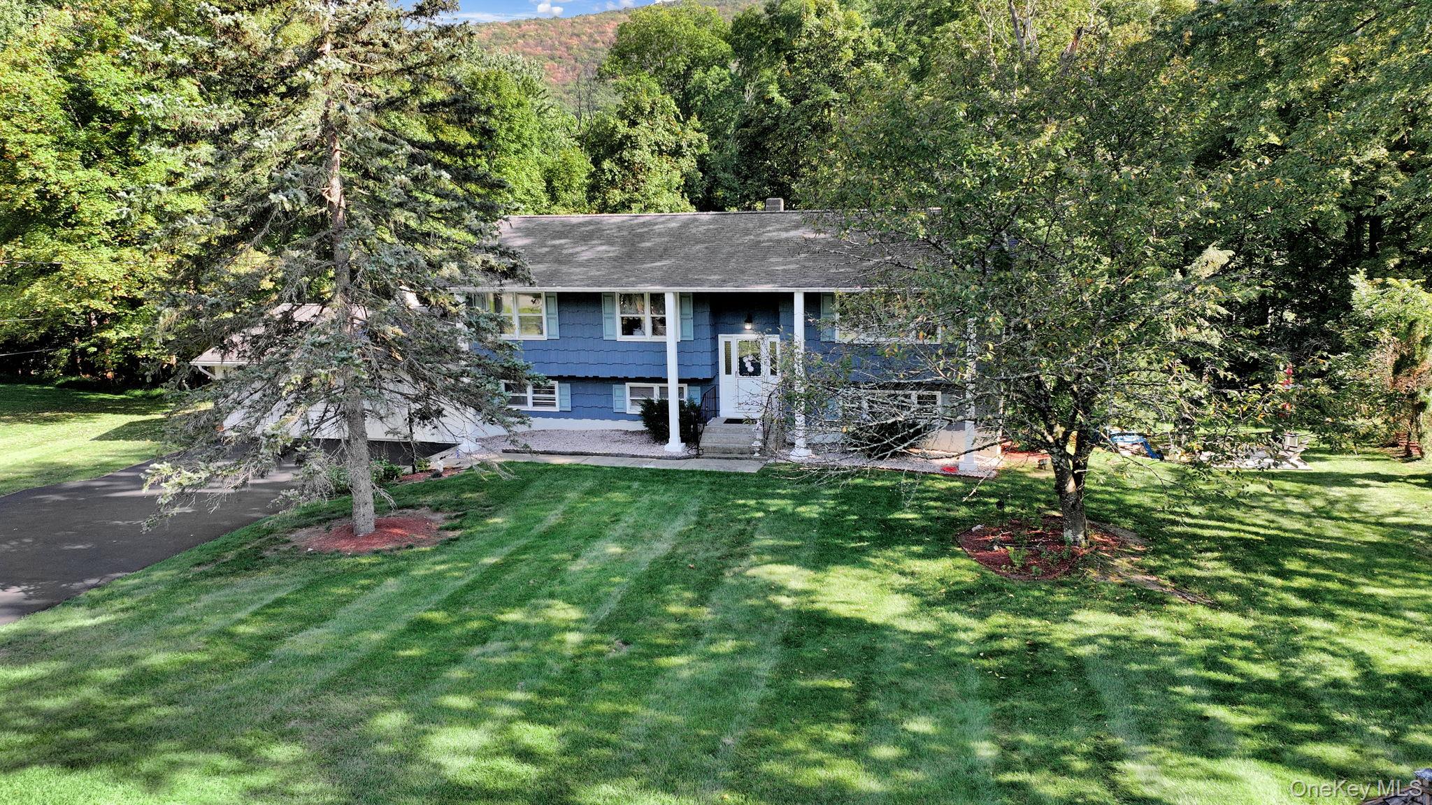 5 Mohican Court, Salisbury Mills, NY 12577