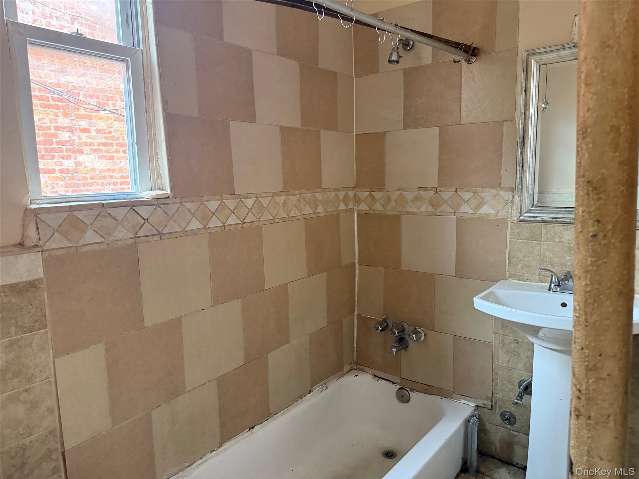 1022 Winthrop Street, Brooklyn, NY 11212