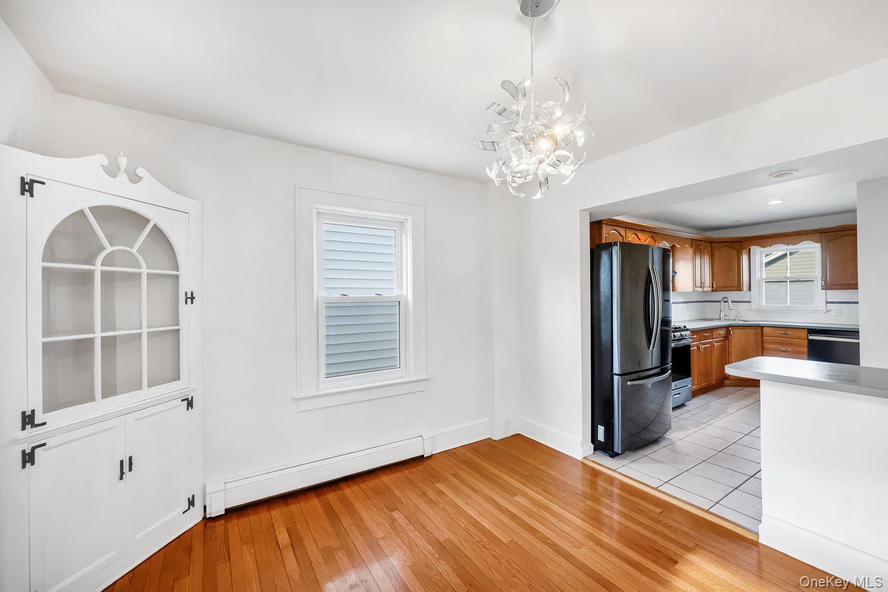 134 Marcellus Road, Mineola, NY 11501