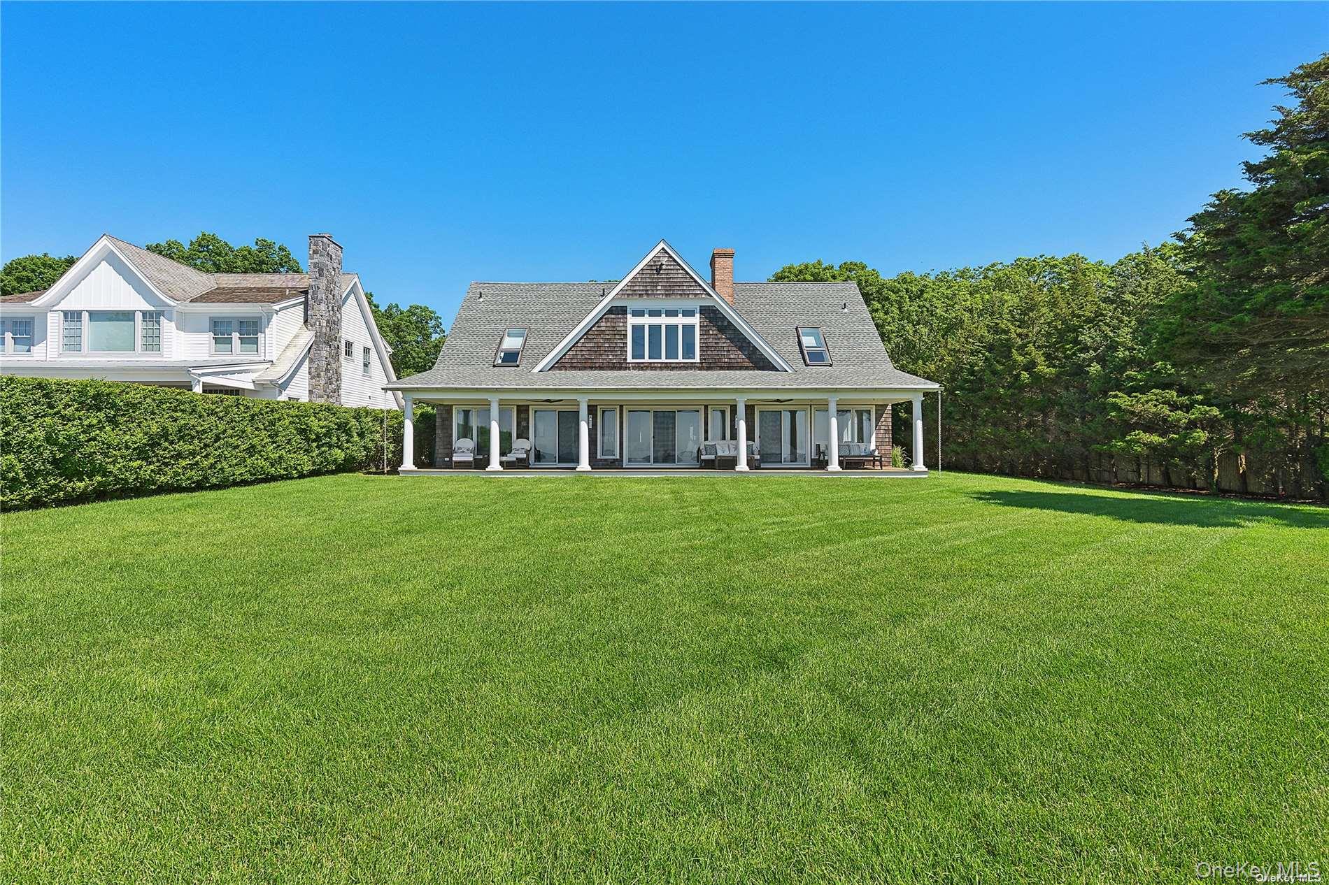 2100 Park Avenue, Mattituck, NY 11952